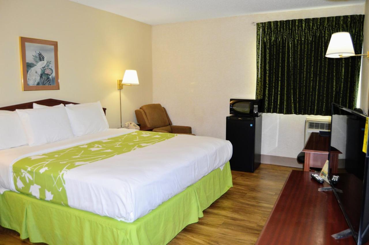 Extended Stay Warrenton Inn Экстерьер фото